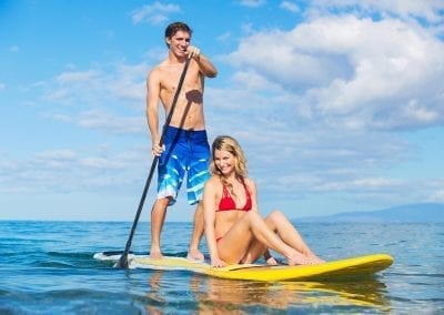 SUP Board kaufen - die besten Tipps um das richtige Standup Paddle zu finden. Egal ob aufblasbares SUP oder Hardboard.